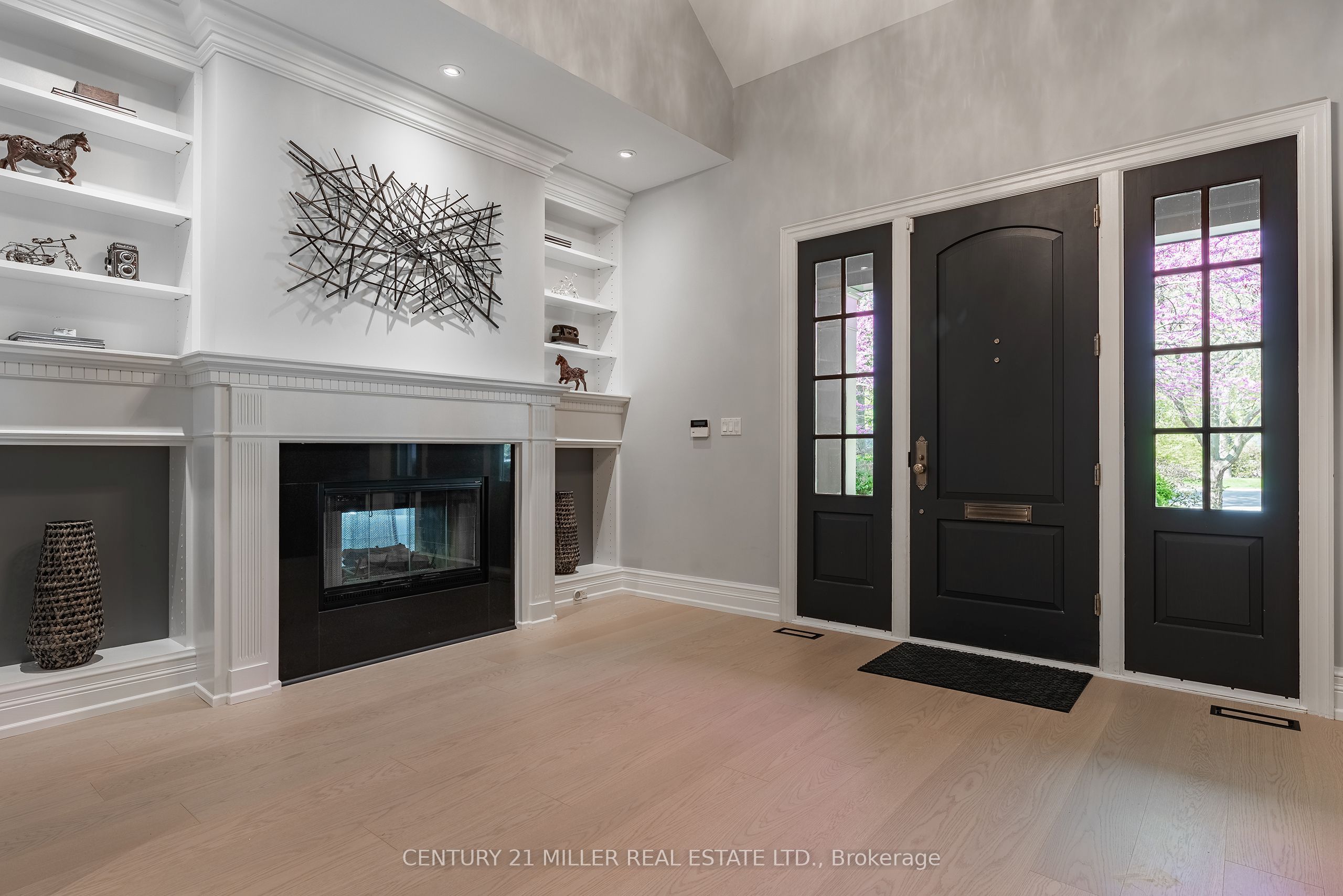 370 Poplar Drive