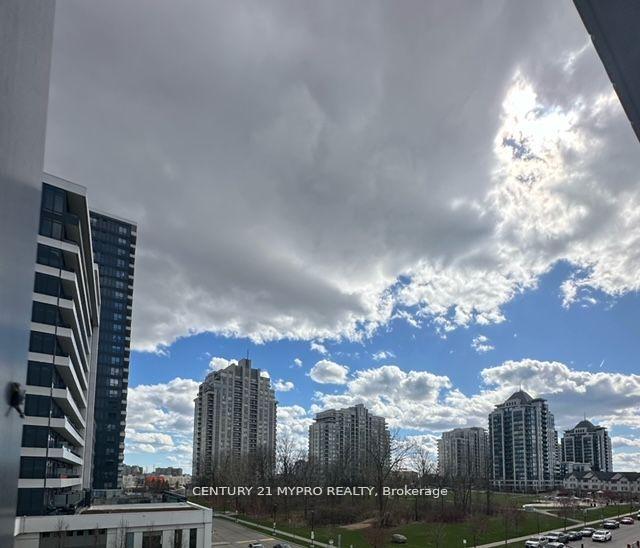 1 Bedroom Condo at 7950 Bathurst,  Vaughan For sale