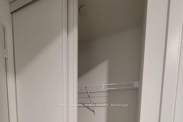 2 Bedrooms Condo at 7890 Jane, Vaughan For sale