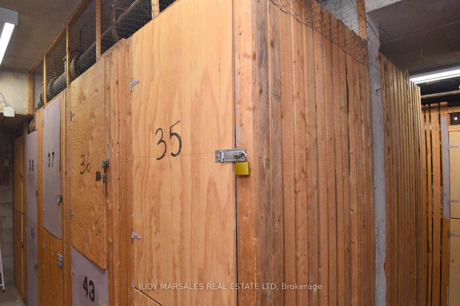 1 Bedroom Condo at 1950 Main,  Hamilton For sale