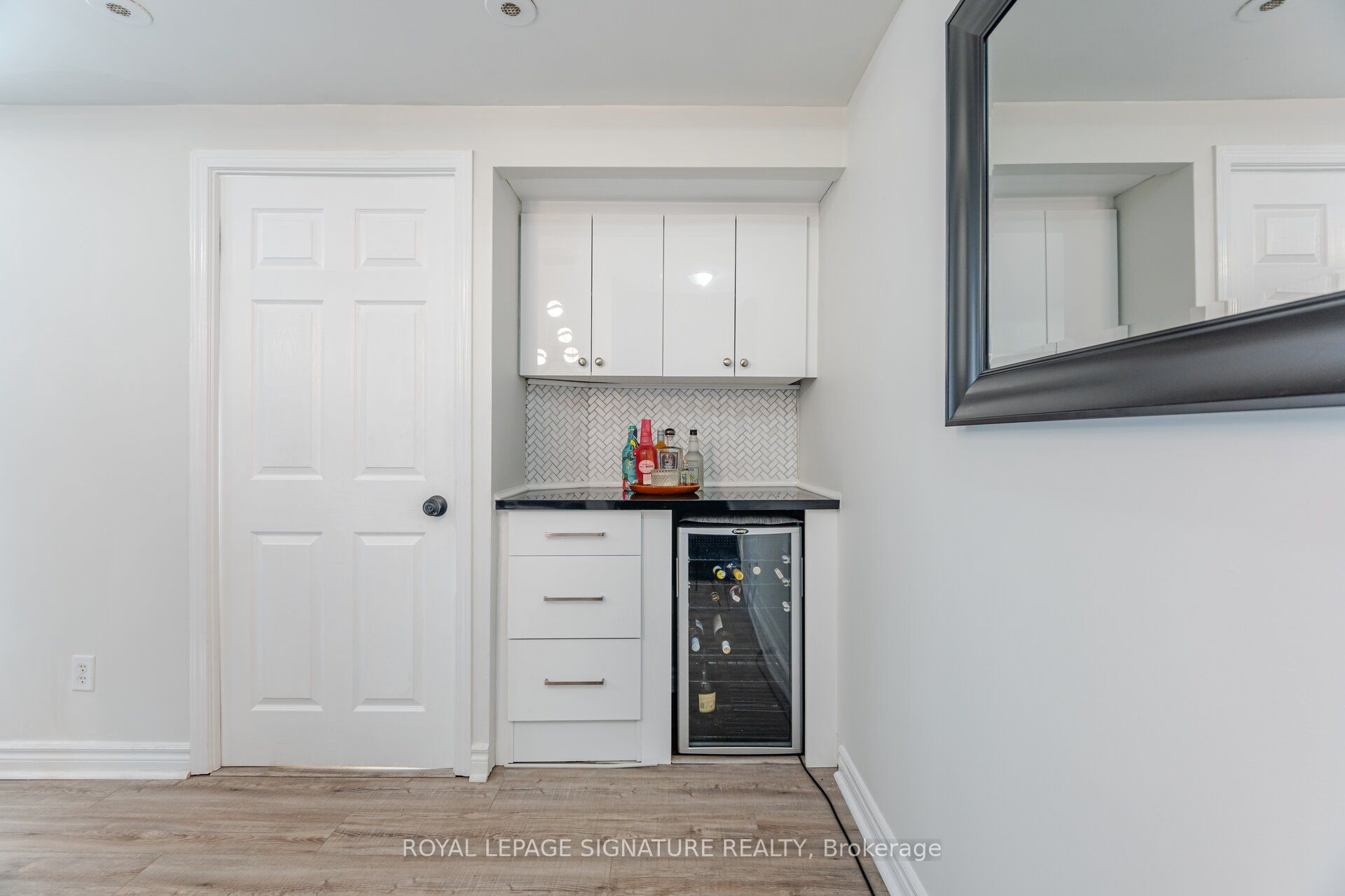 3031 Finch Avenue W, #2023