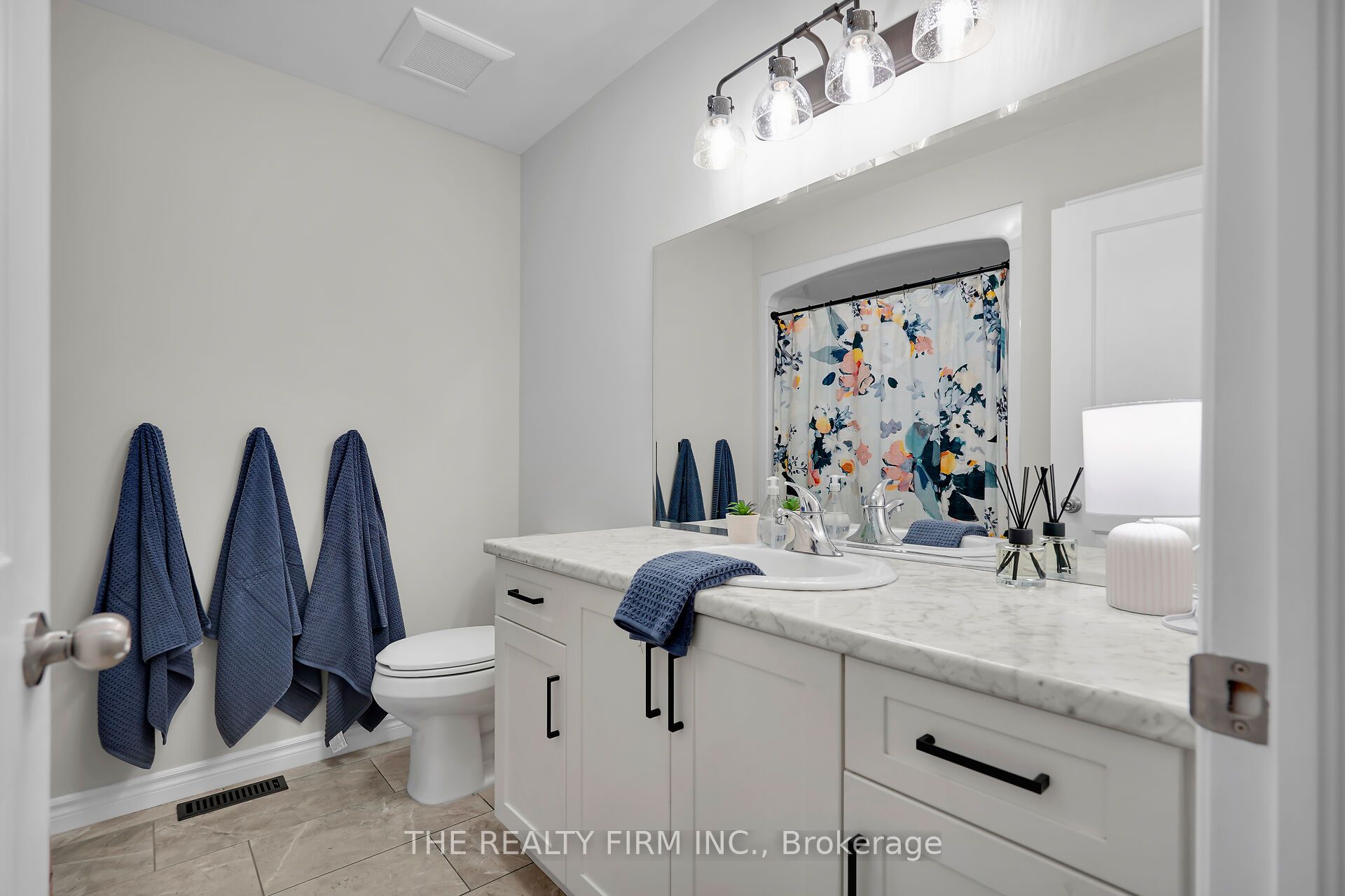 15 Glenwood Street, St. Thomas, ON N5R 0G9