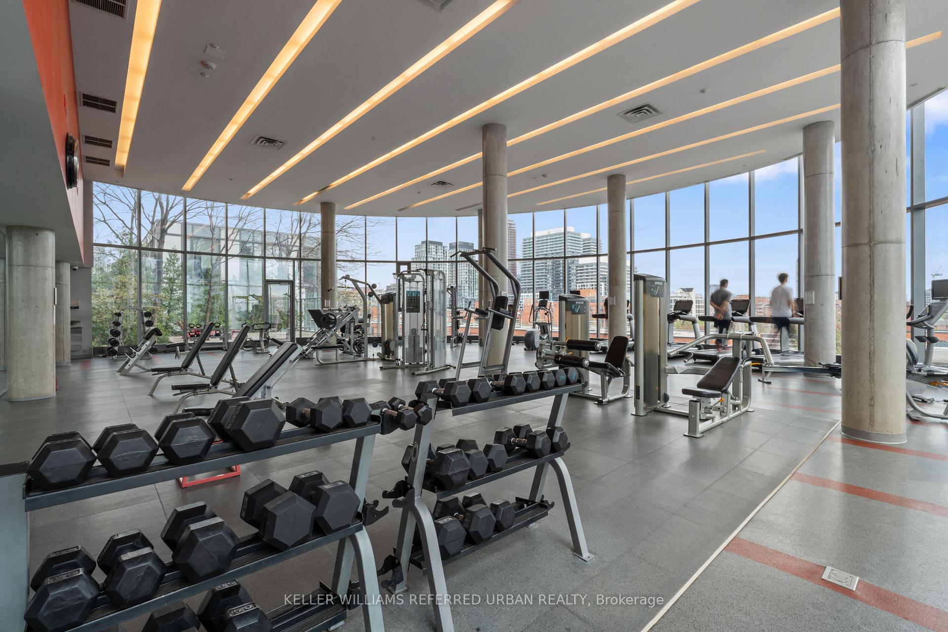 2 Bedrooms Condo at 1 Market, Toronto For sale