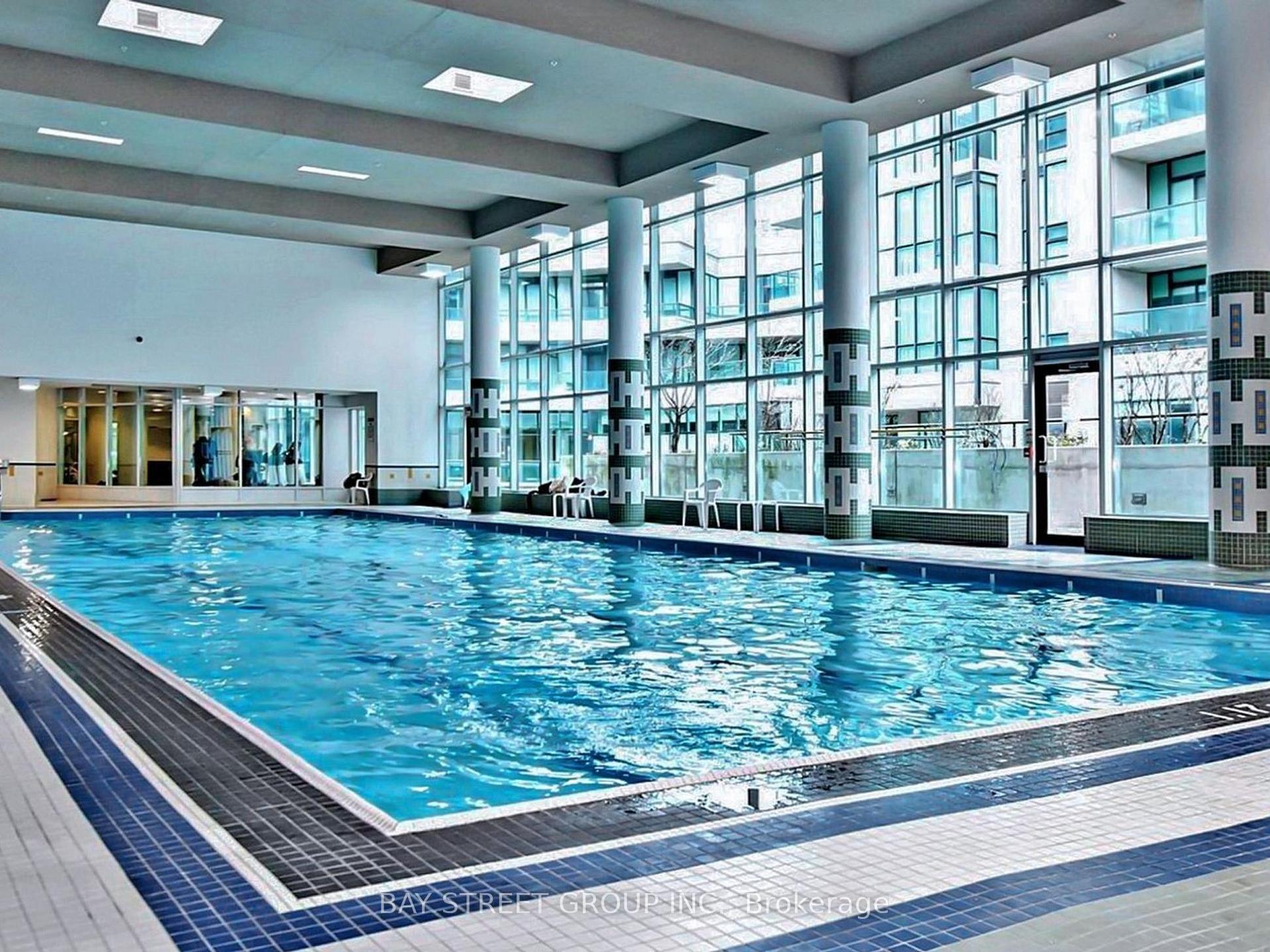 3 Bedrooms Condo at 33 BAY, Toronto For sale