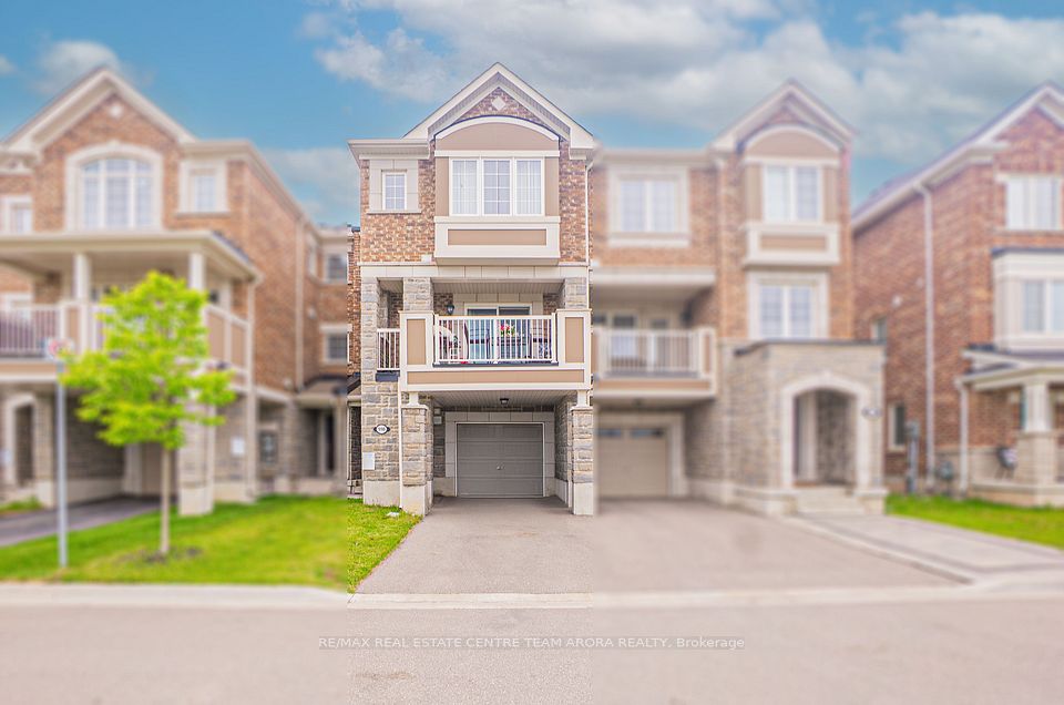 990 Balsam Court