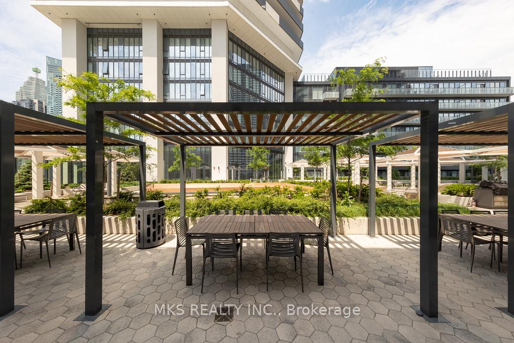 1 Bedroom Condo at 55 Cooper, Toronto For sale