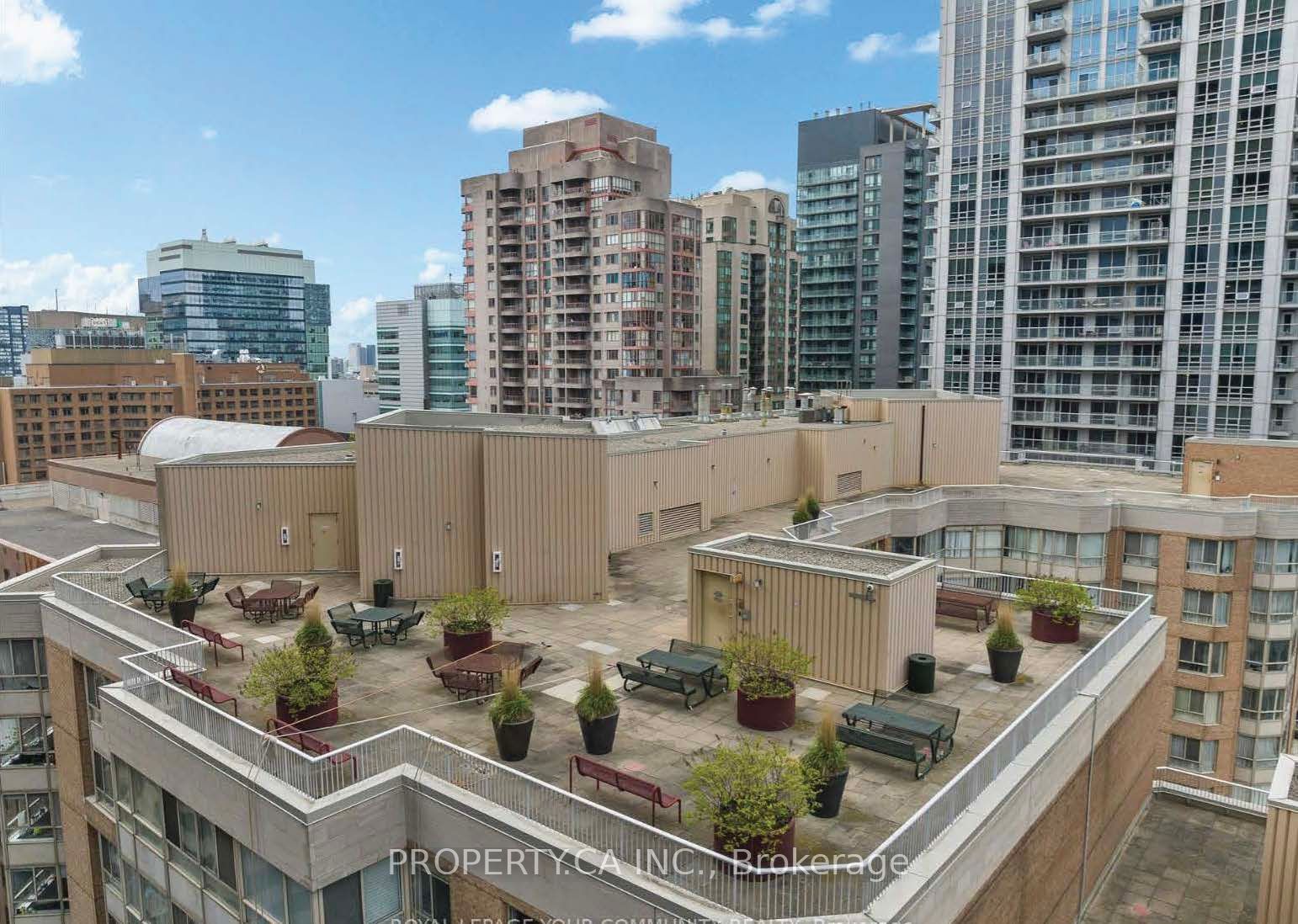 711 Bay Street, #1221