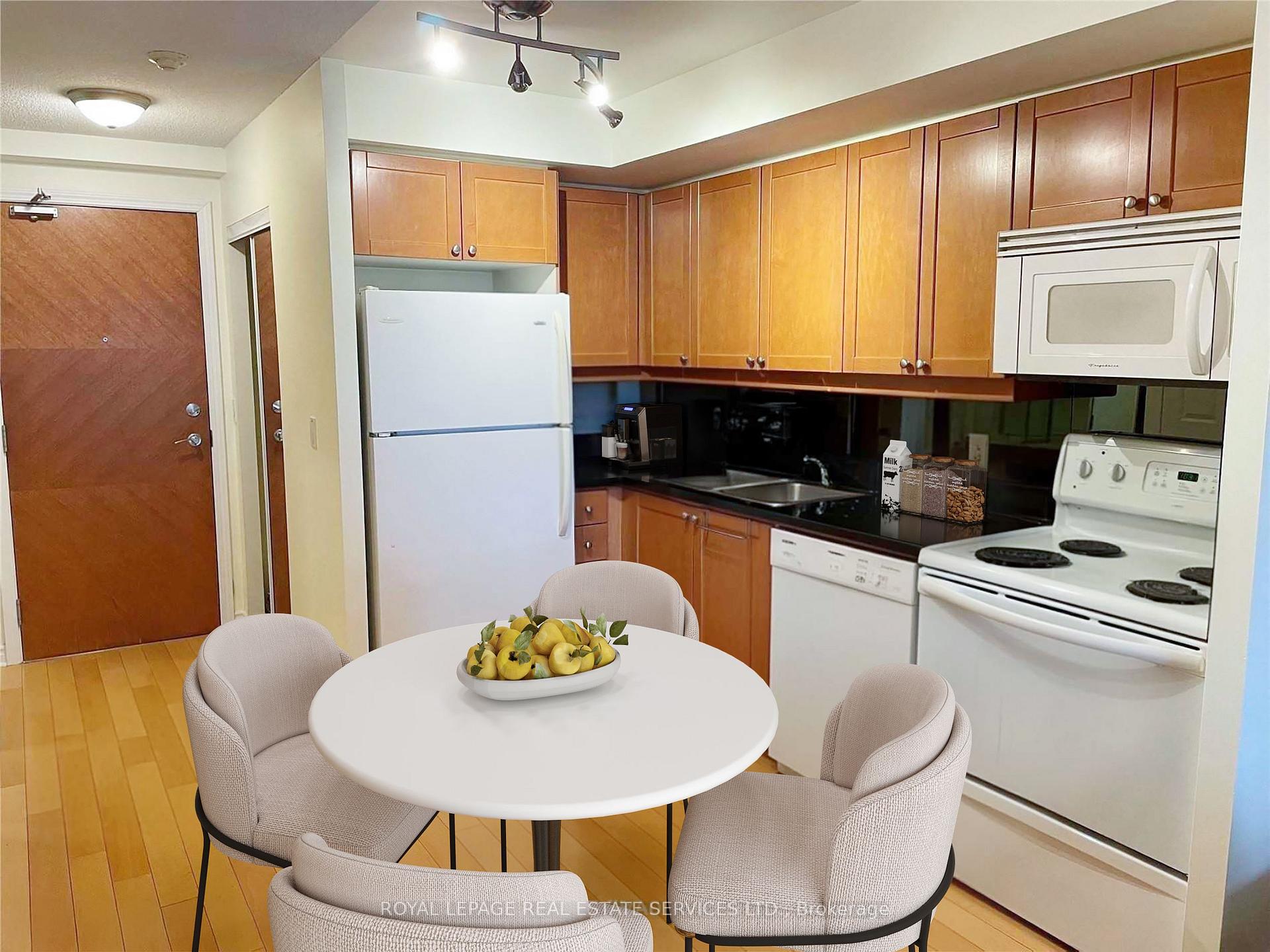 1 Bedroom Condo at 70 High Park, Toronto For sale