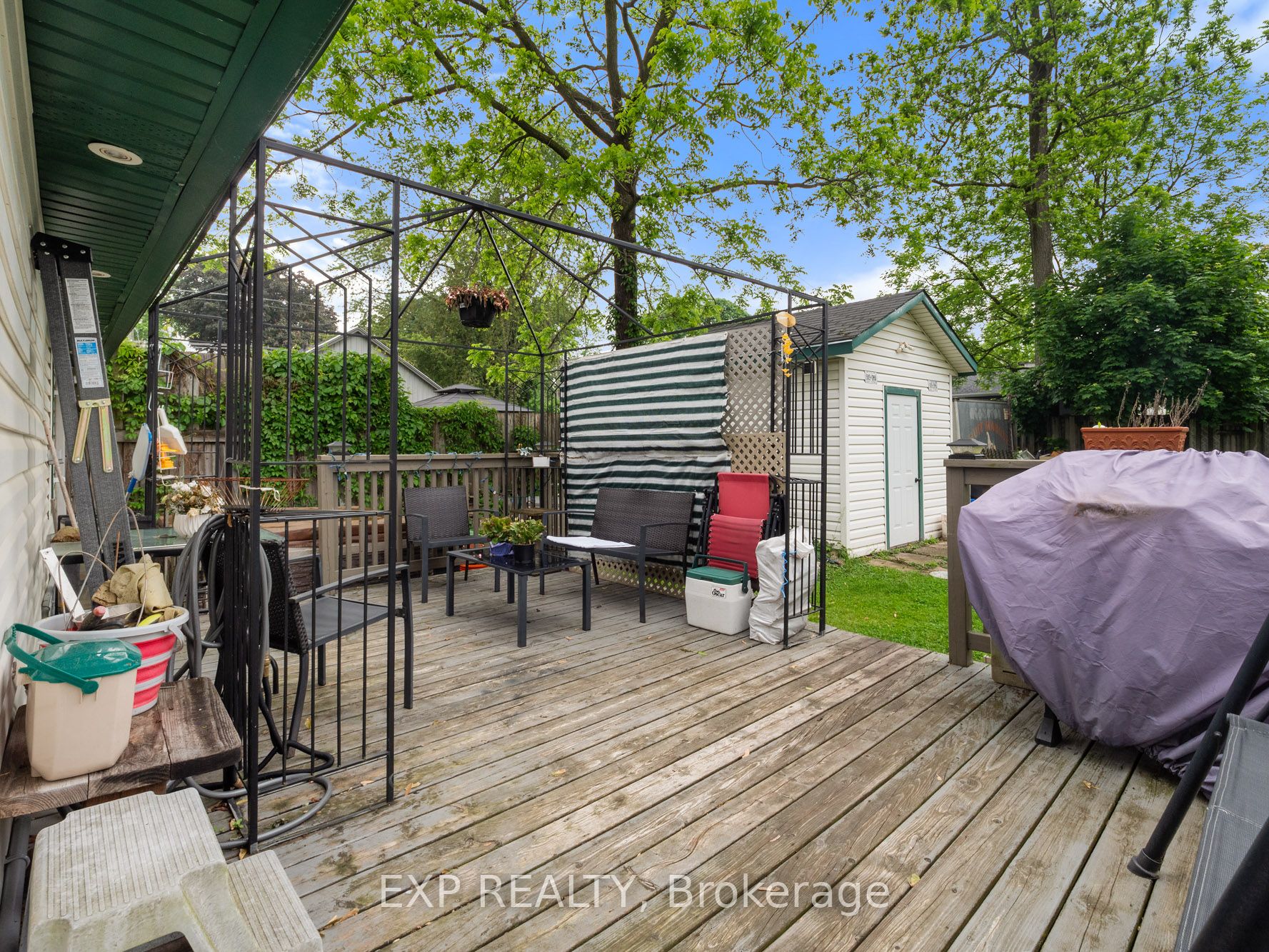 3852 Brunswick Avenue