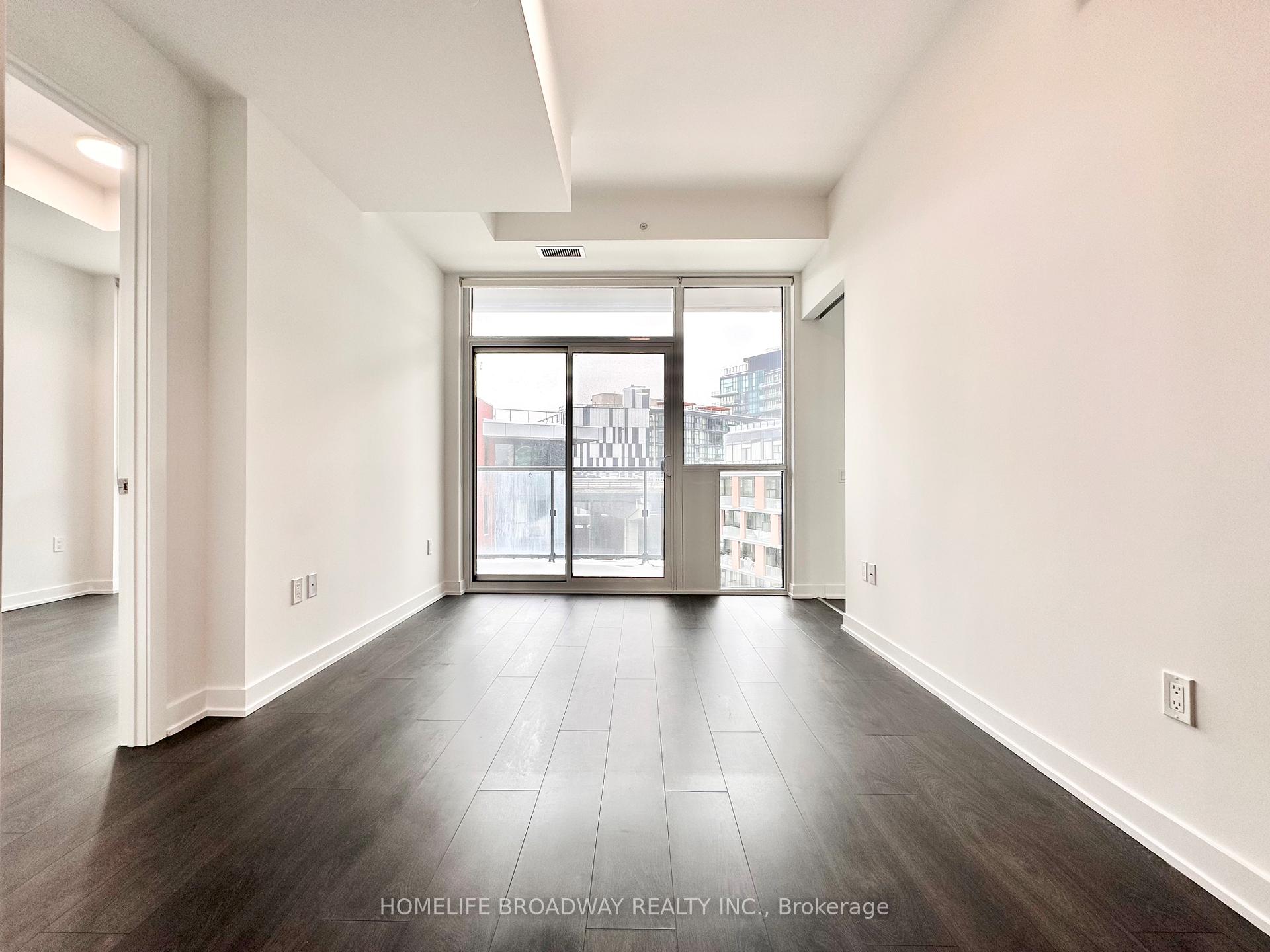 2 Bedrooms Condo at 38 Iannuzzi,  Toronto For sale