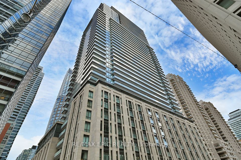 955 Bay Street