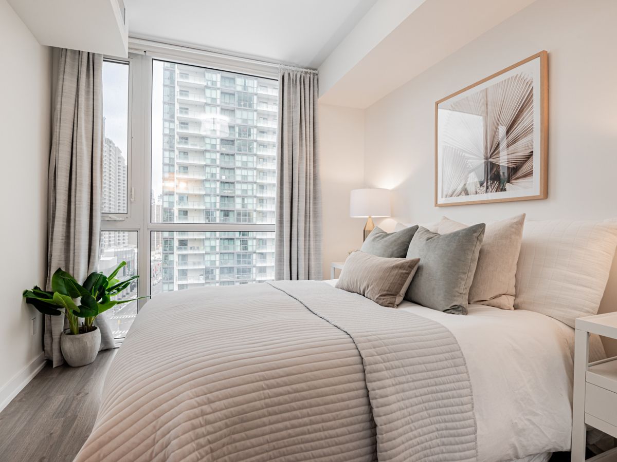 5180 Yonge Street 1107