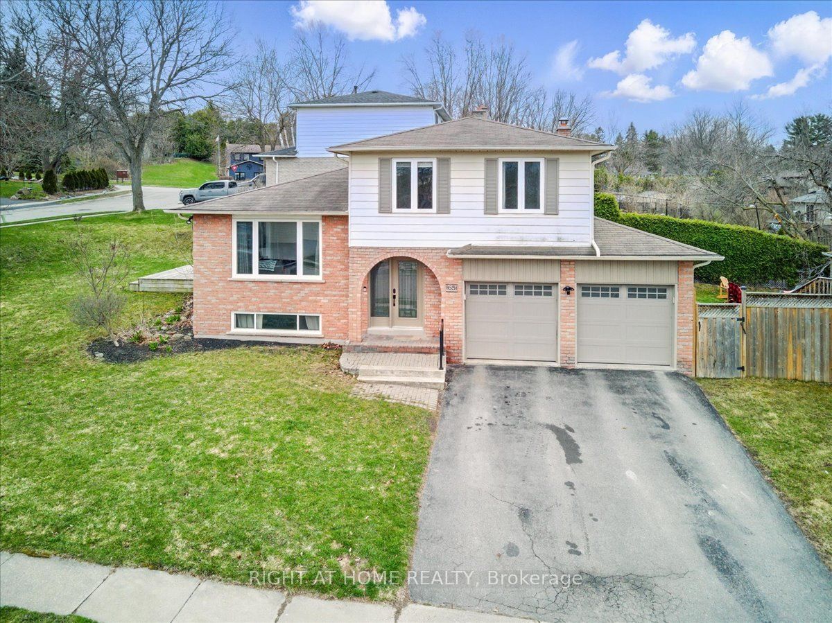 65 Heath Crescent, Scugog, ON L9L 1K9