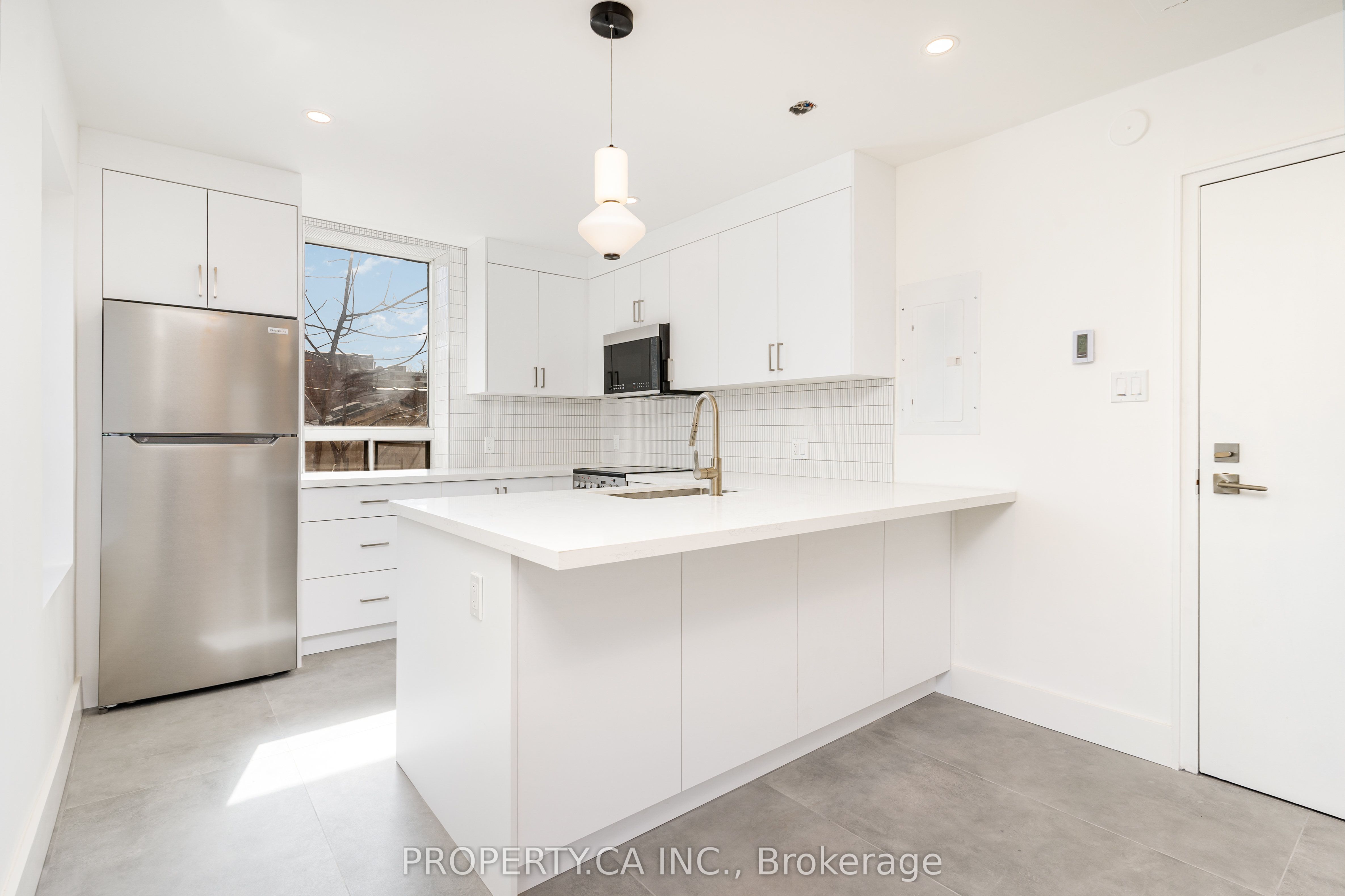 97 Lee Avenue, #Suite 6