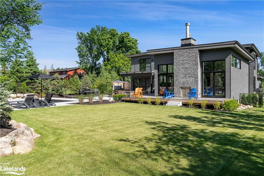102 SALZBURG Place Blue Mountains Ontario L9Y 0S2