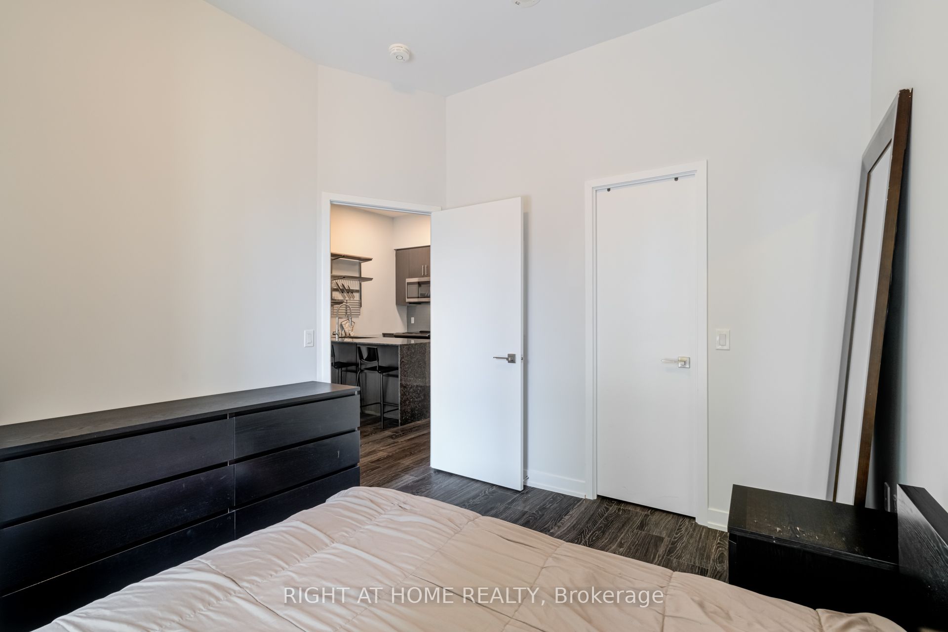 4085 Parkside Village Drive, #505