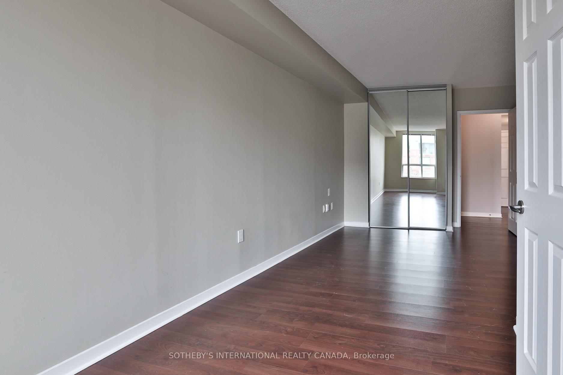 2 Bedrooms Condo at 284 Bloor, Toronto For sale