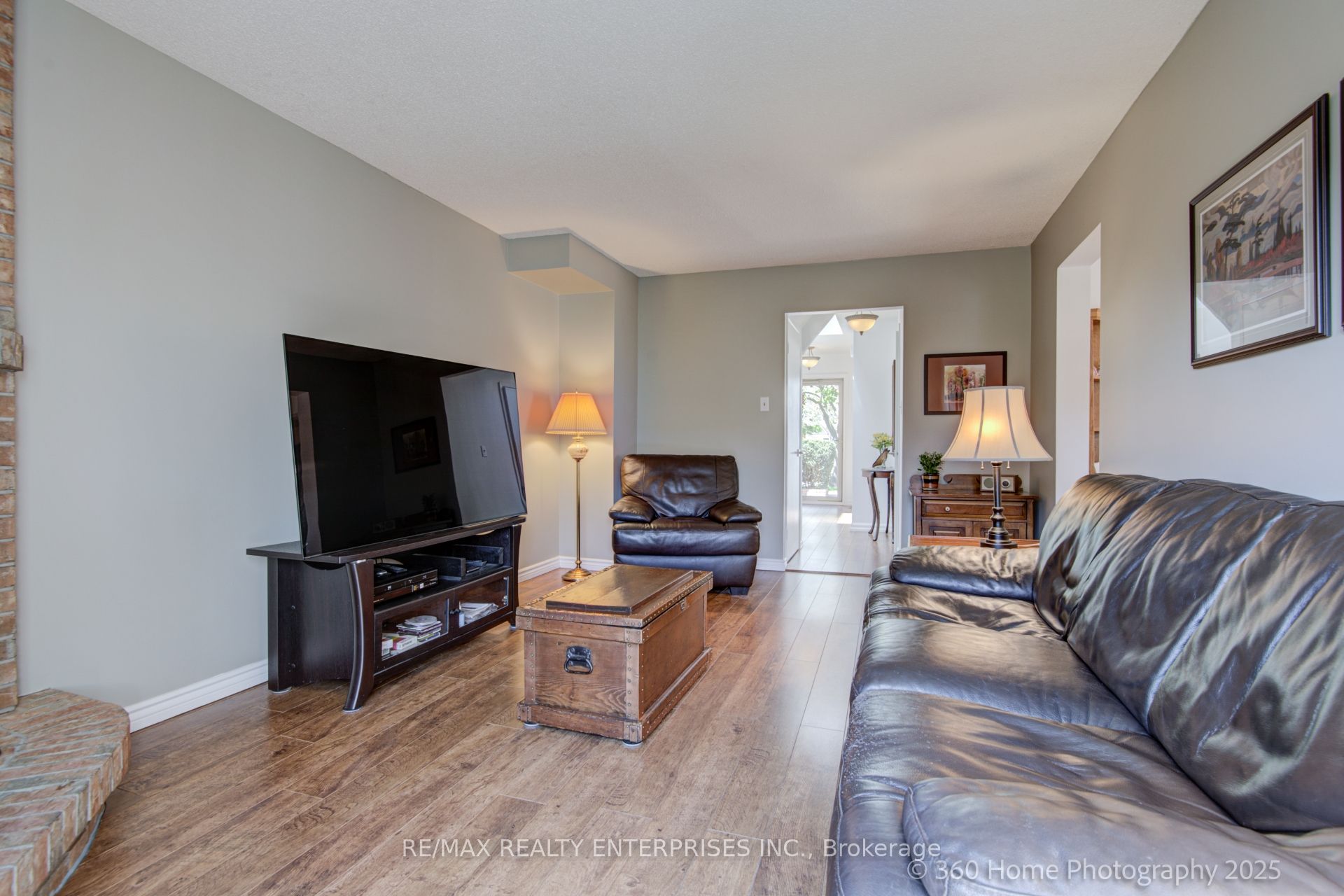4425 Sawmill Valley Drive