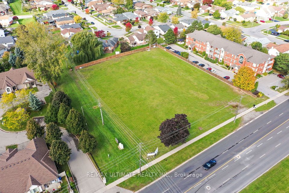 4257 Montrose