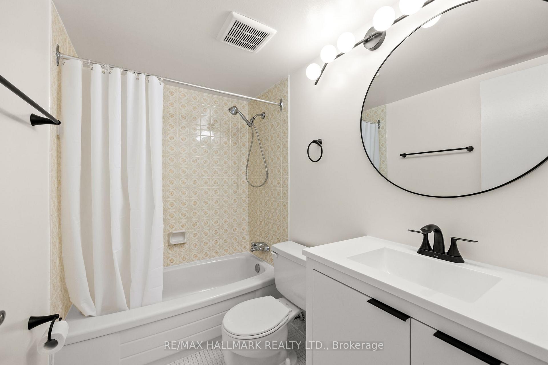 1 Bedroom Condo at 101 Prudential,  Toronto For sale