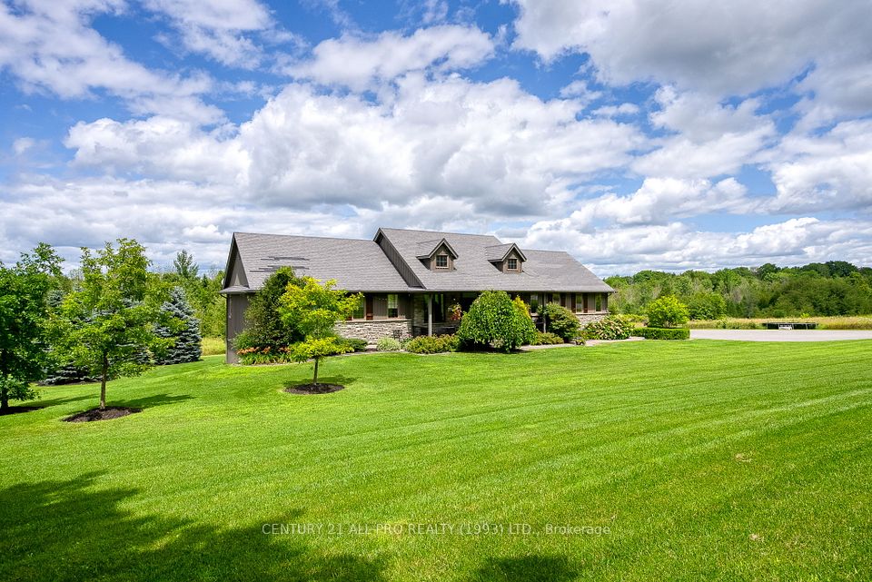2300 Victoria Road, Prince Edward County, ON K0K 1L0