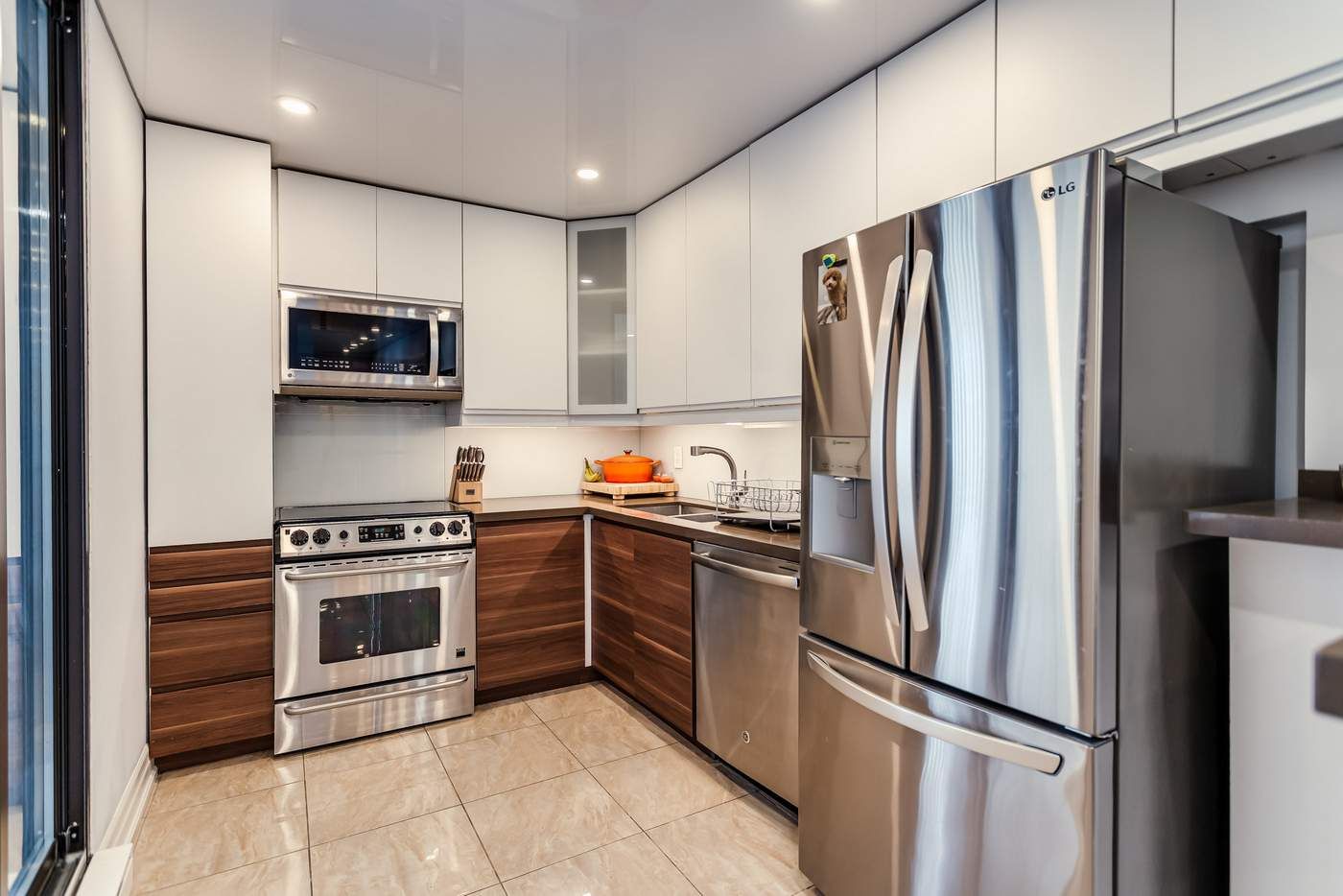 33 Harbour Square 2440