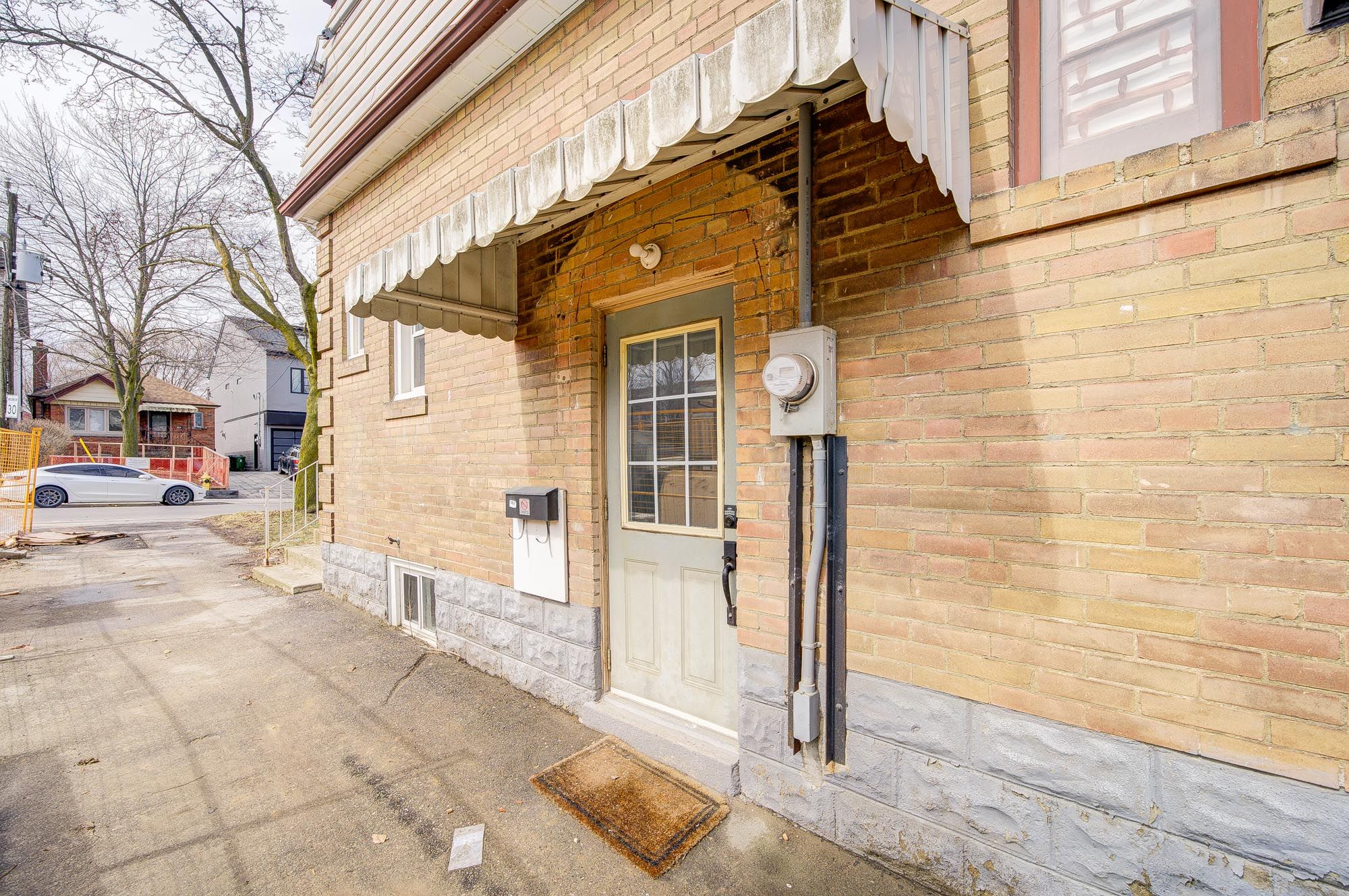 441 Winnett Avenue