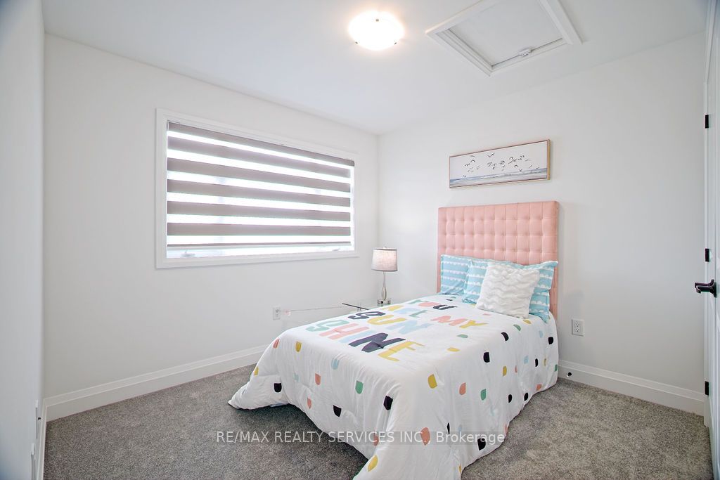 38 Barnyard Trail