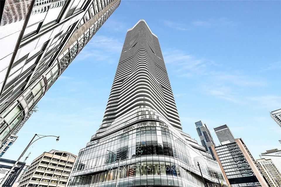11 Wellesley Street