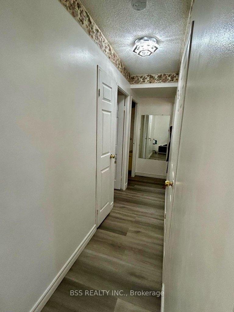 2 Bedrooms Condo at 3380 Eglinton, Toronto For sale