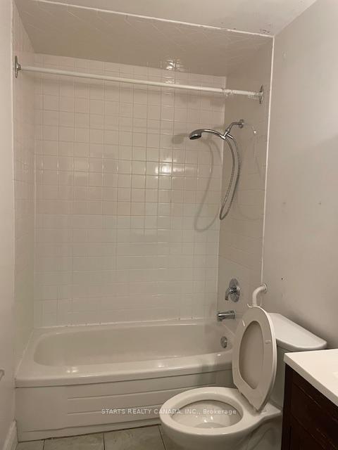 3 Bedrooms Condo at 91 Scenic Mill,  Toronto For sale