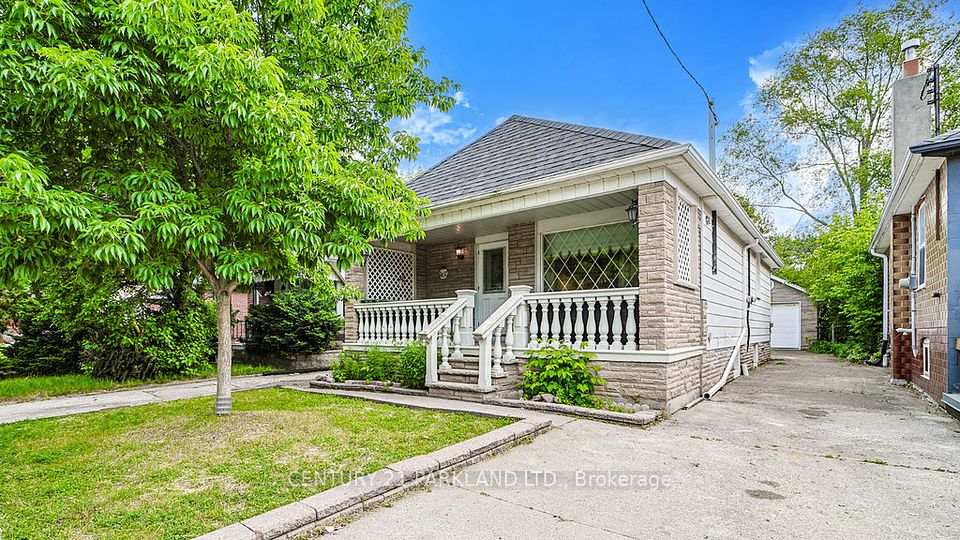 1107 Greenwood