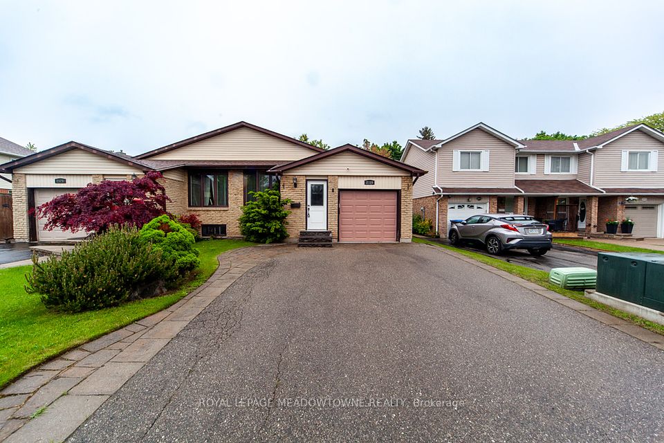2819 Bucklepost Road, Mississauga, ON L5N 1X6
