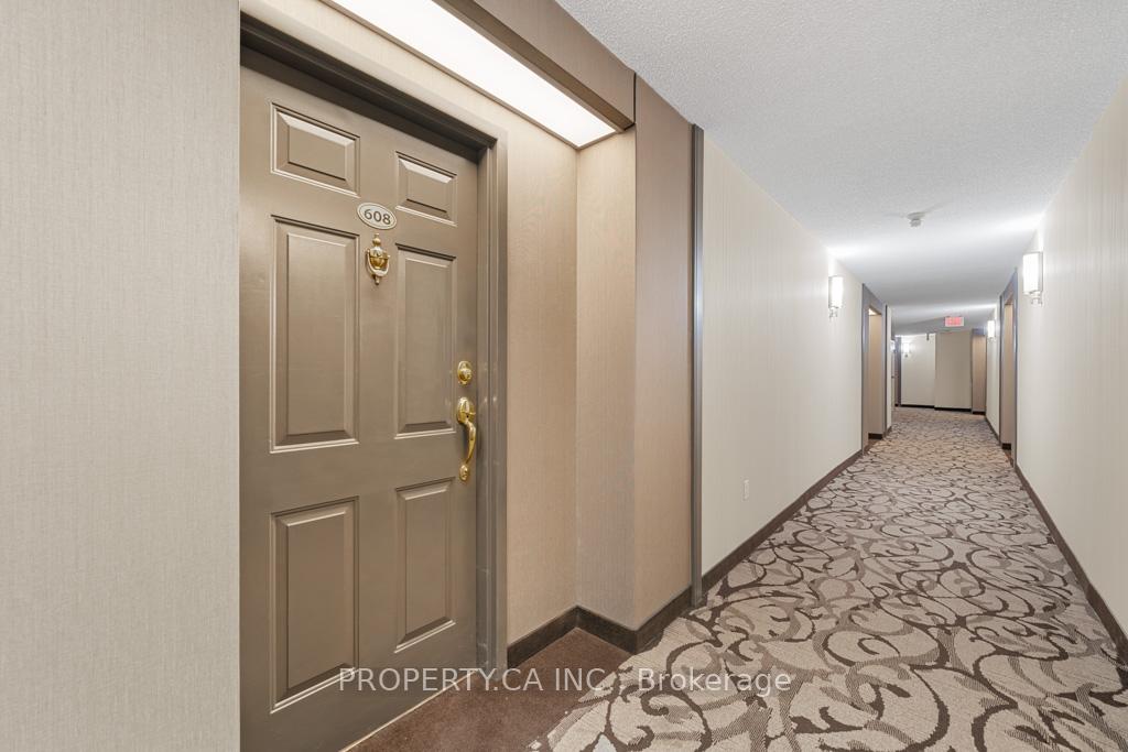 4 Bedrooms Condo at 65 Scadding, Toronto For sale
