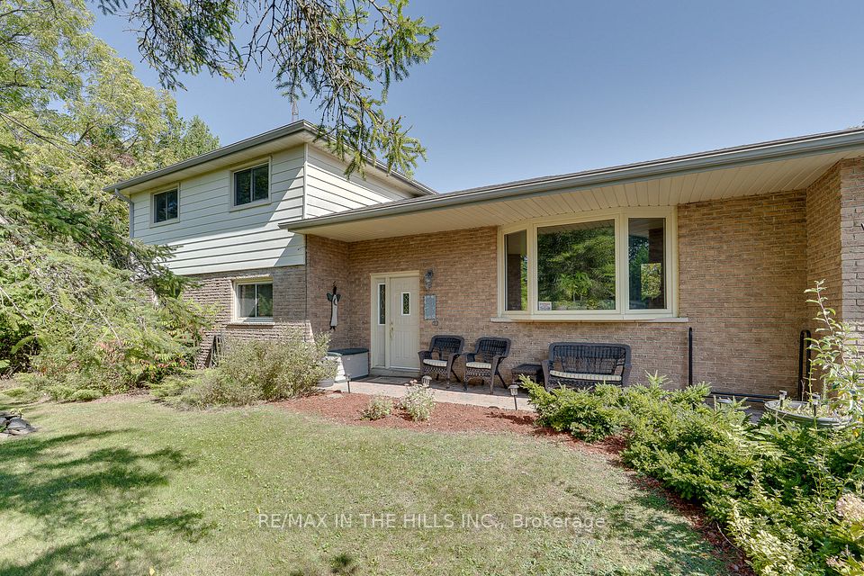 16281 Centreville Creek
