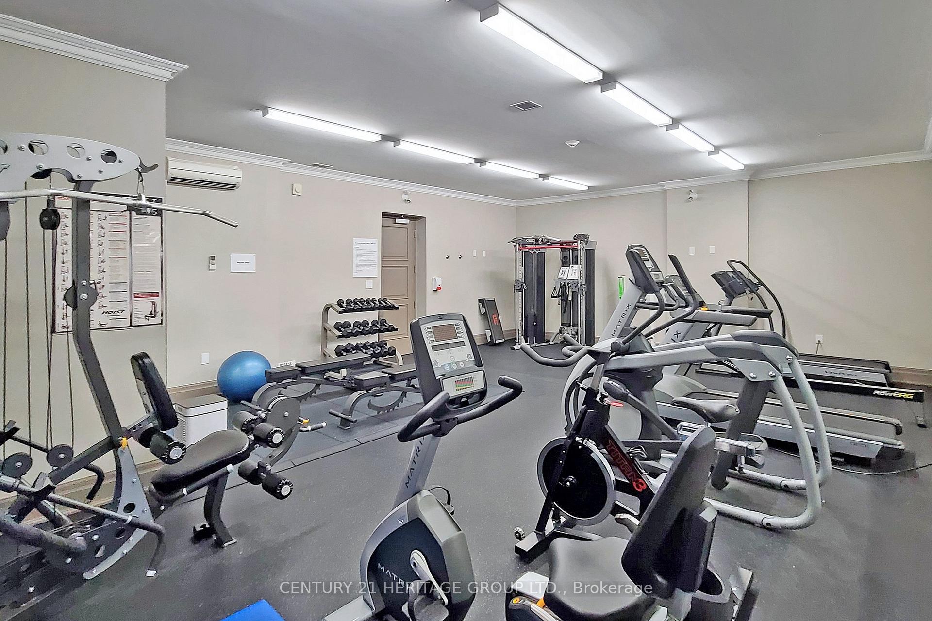 2 Bedrooms Condo at 397 King,  Hamilton For sale