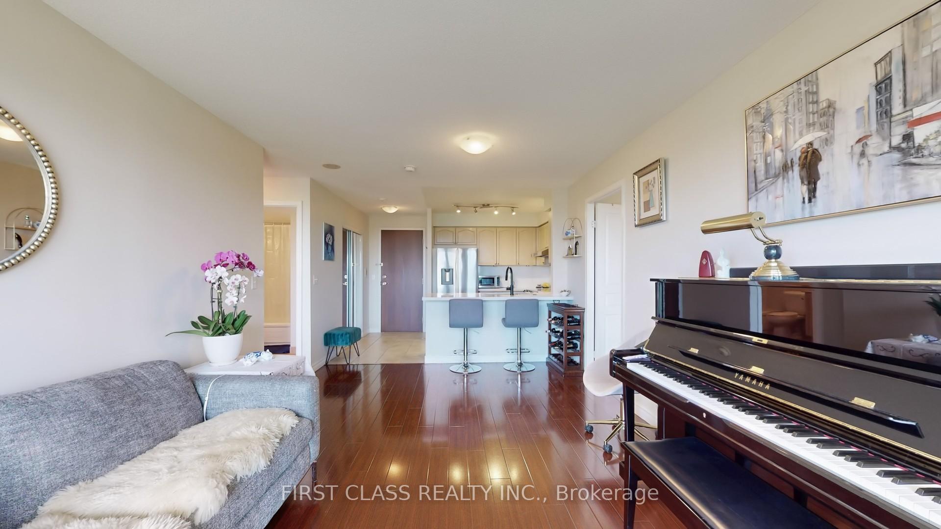 2 Bedrooms Condo at 2585 Erin Centre, Mississauga For sale