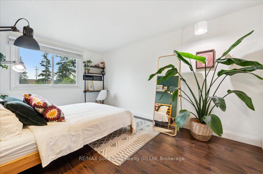 104 Kingswood Drive, #17