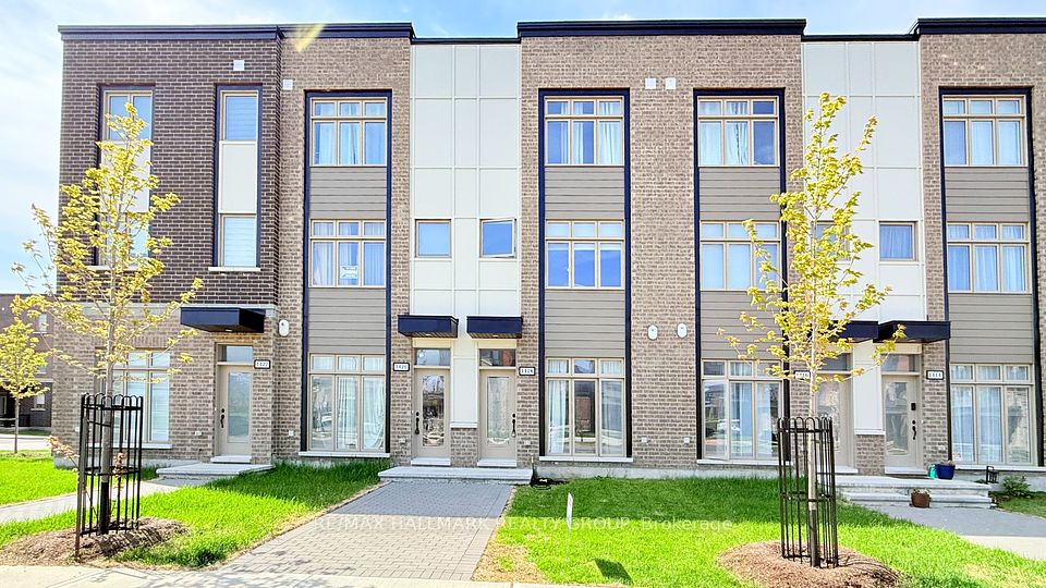 1418 Hemlock