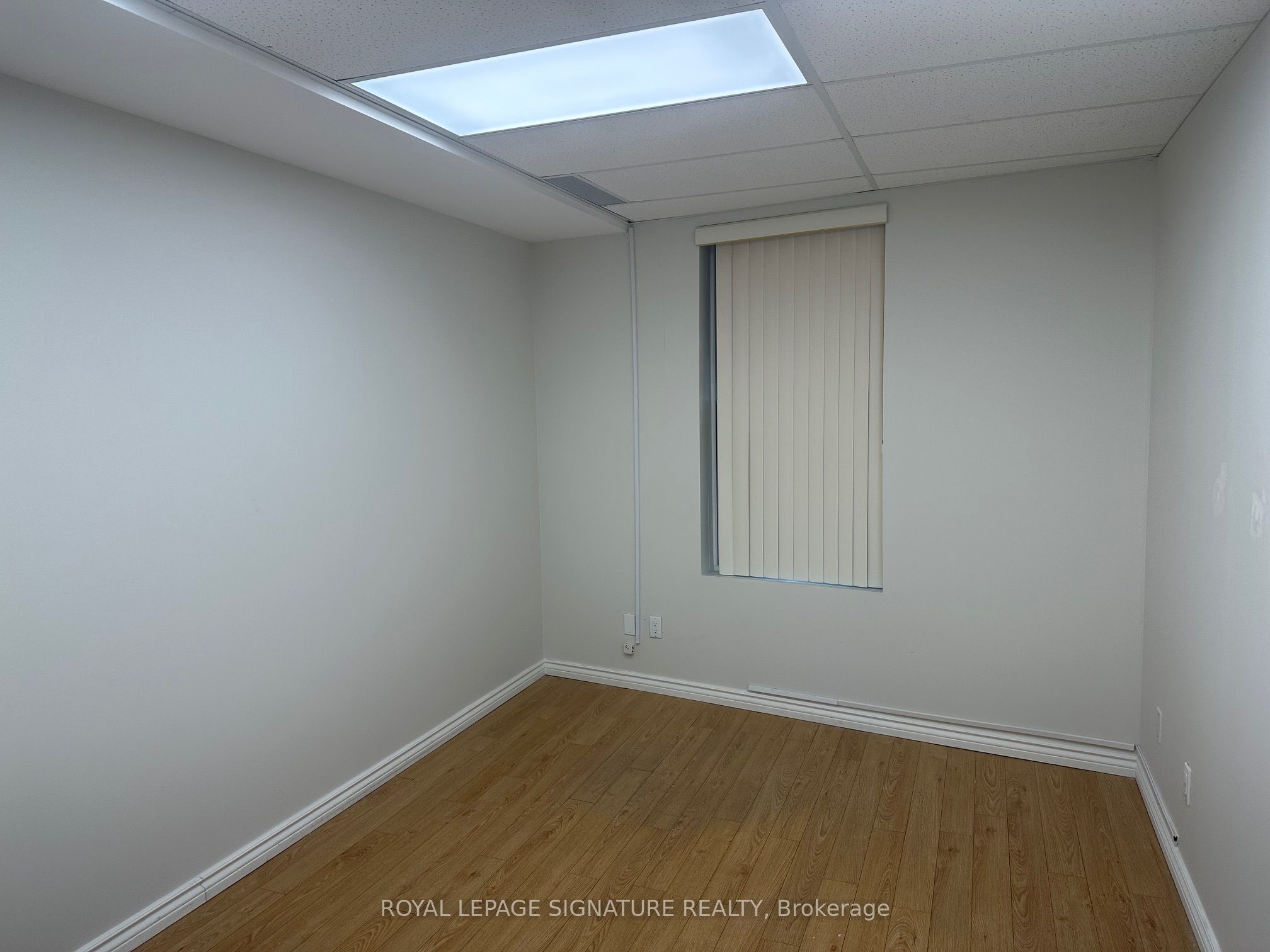10132 Yonge Street, #203