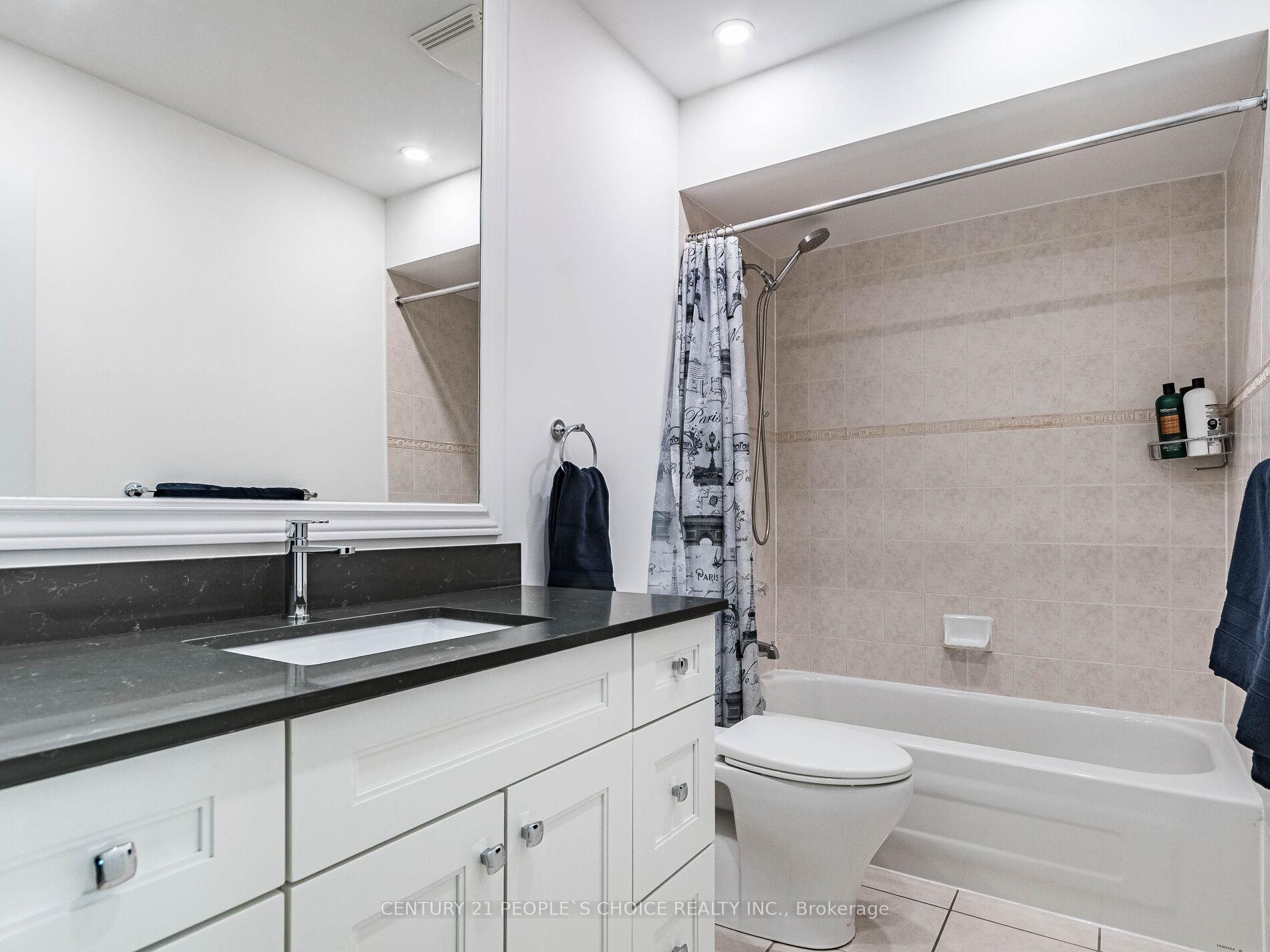 3 Bedrooms Condo at 485 Green,  Hamilton For sale