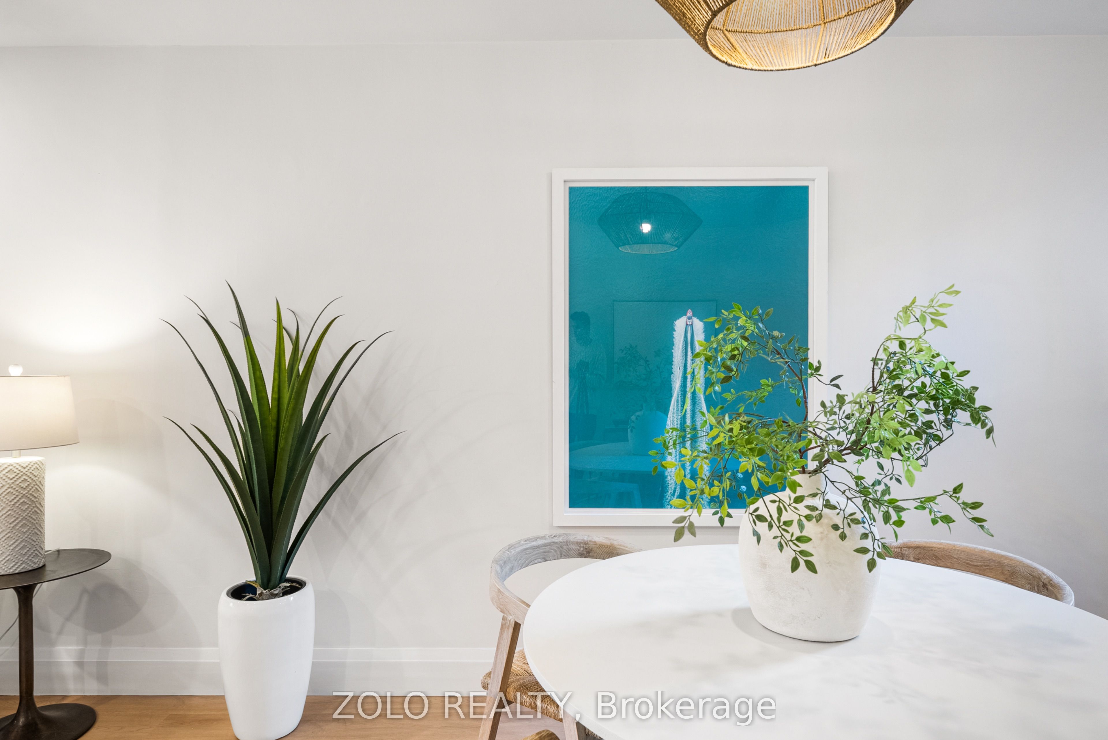 82 Bellwoods Avenue