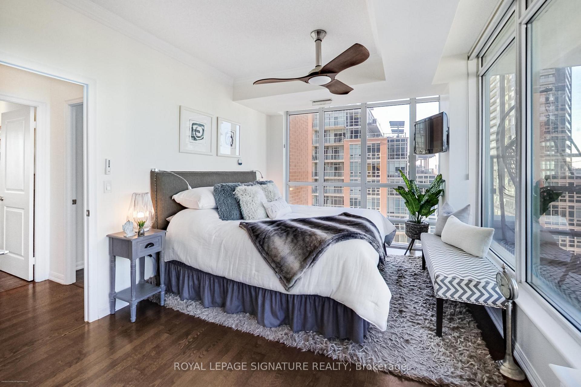 3 Bedrooms Condo at 75 East Liberty, Toronto For sale