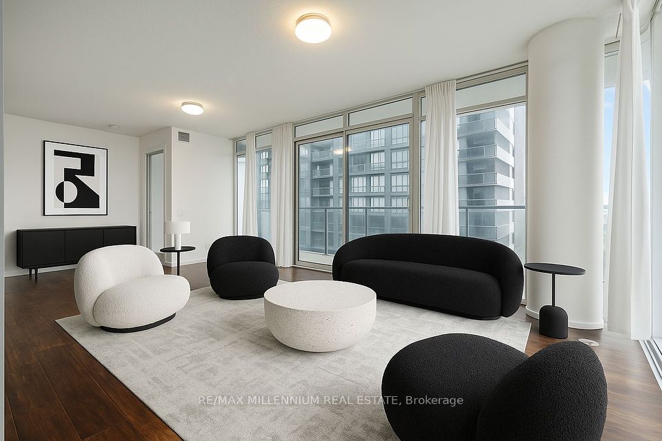 90 Park Lawn