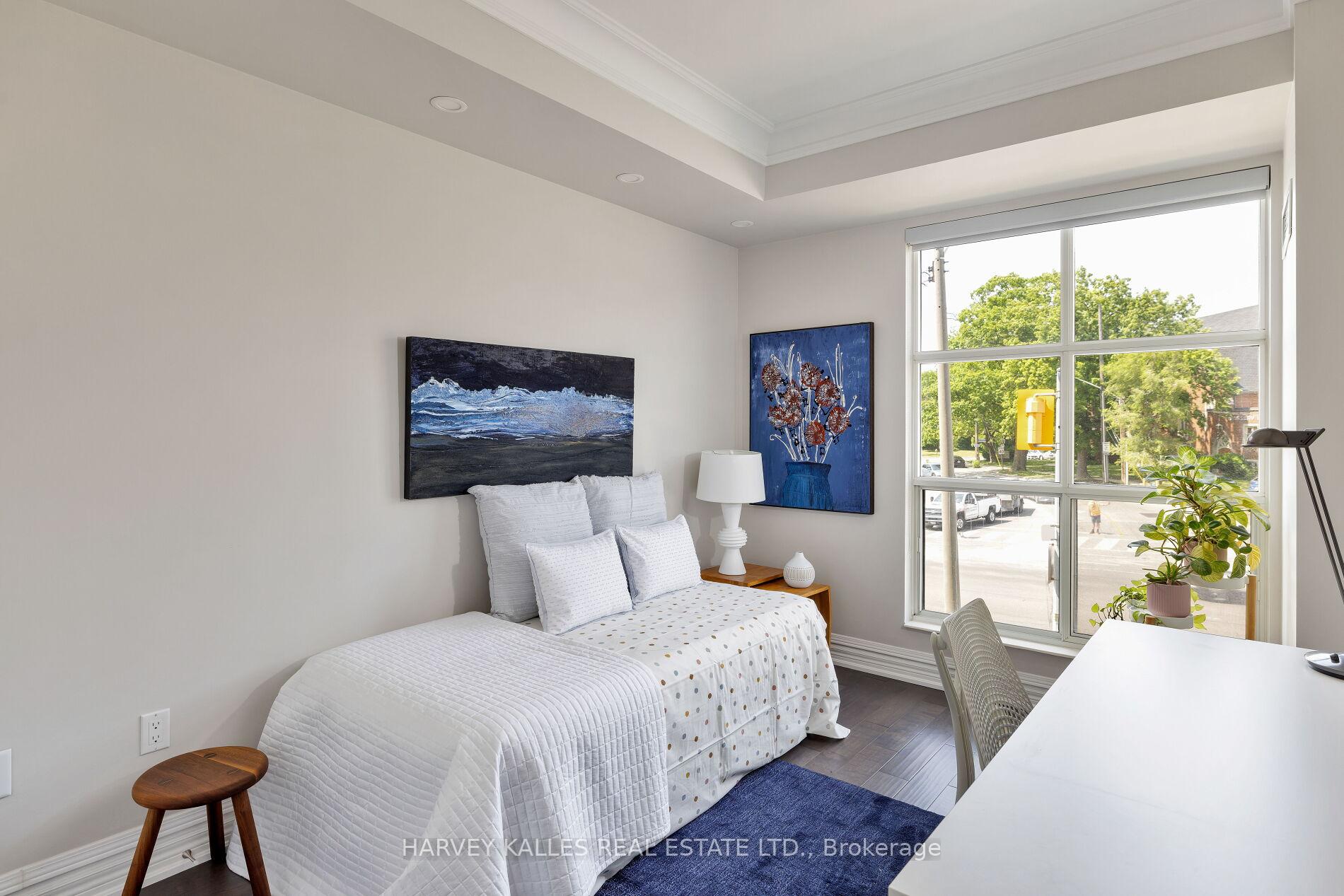 2 Bedrooms Condo at 3085 Bloor, Toronto For sale