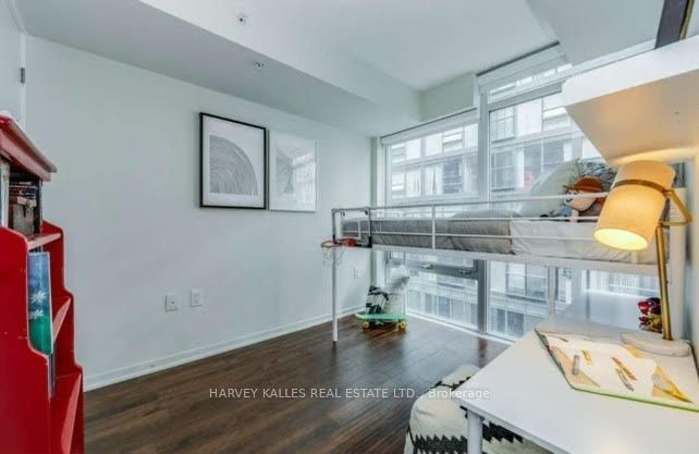 36 Lisgar Street 1706W