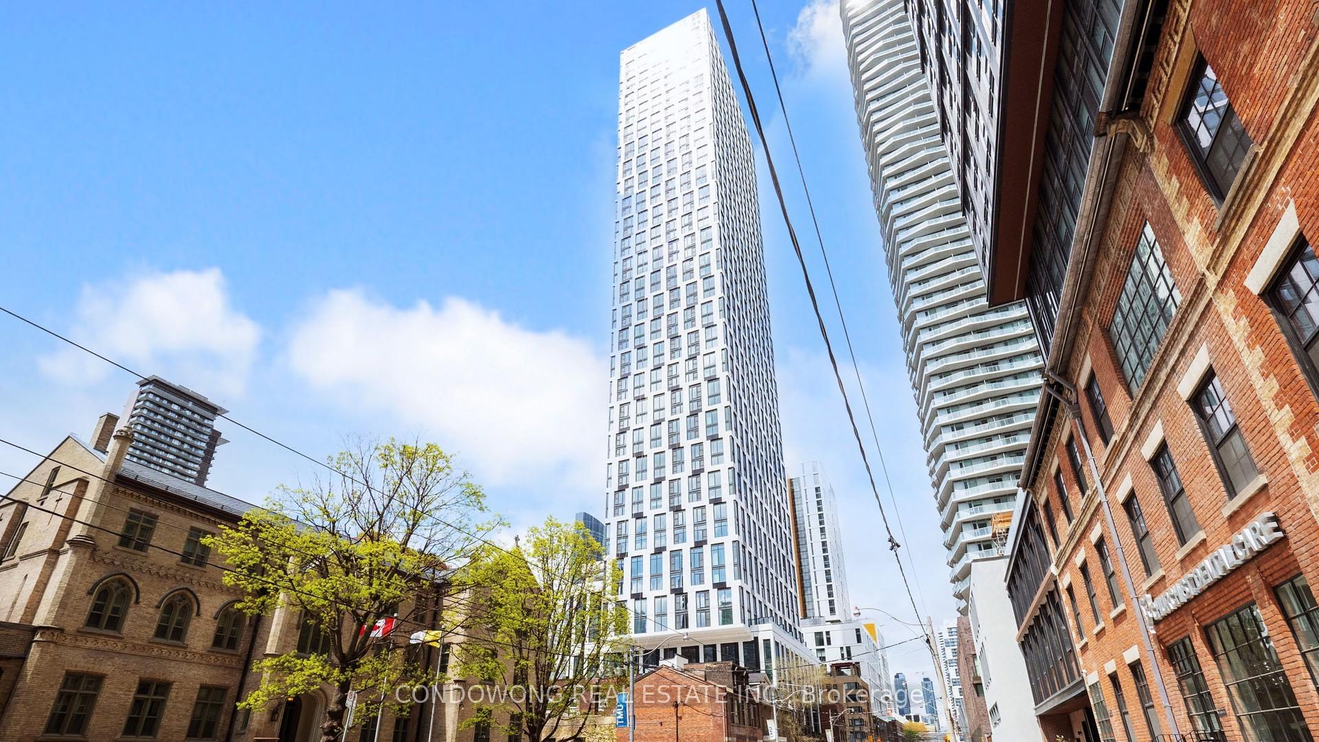 2 Bedrooms Condo at 252 Church,  Toronto For sale