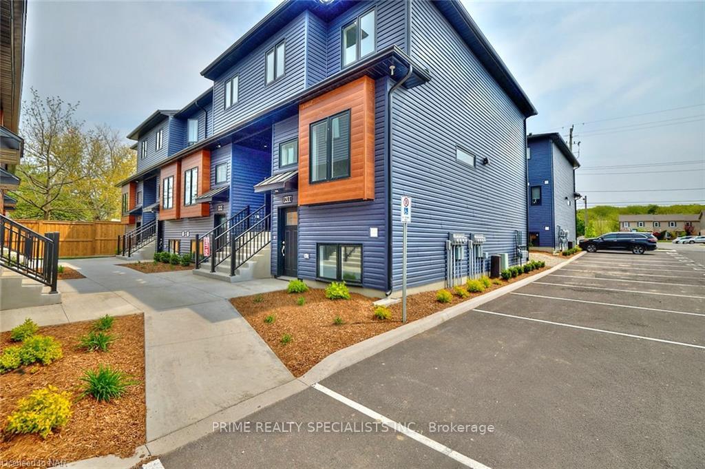 #211 - 781 Clare Avenue ; MLS ID: X12075108