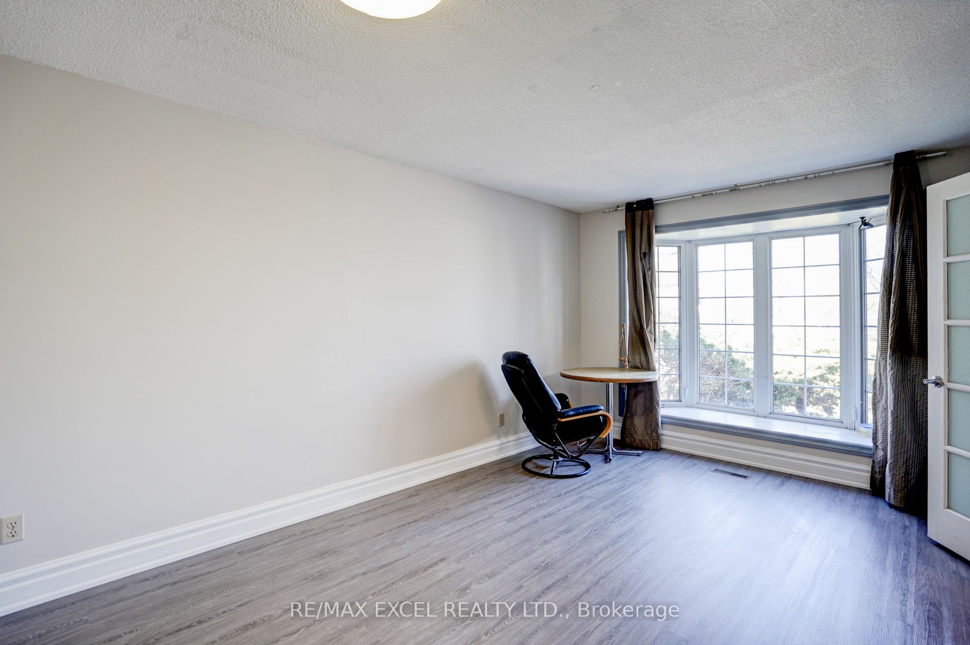 287 Port Royal Trail, #Upper