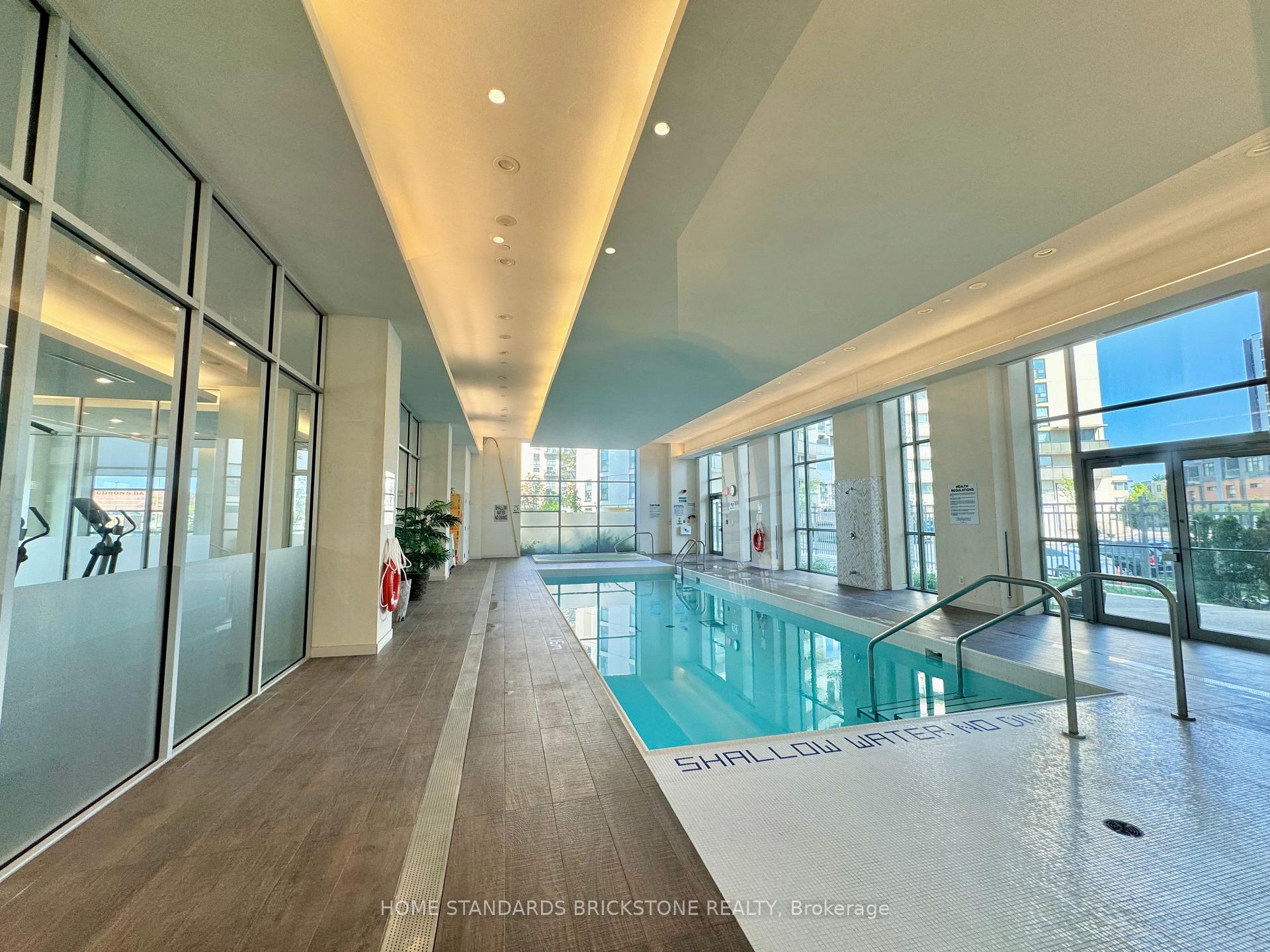 1 Bedroom Condo at 70 Forest Manor,  Toronto For sale